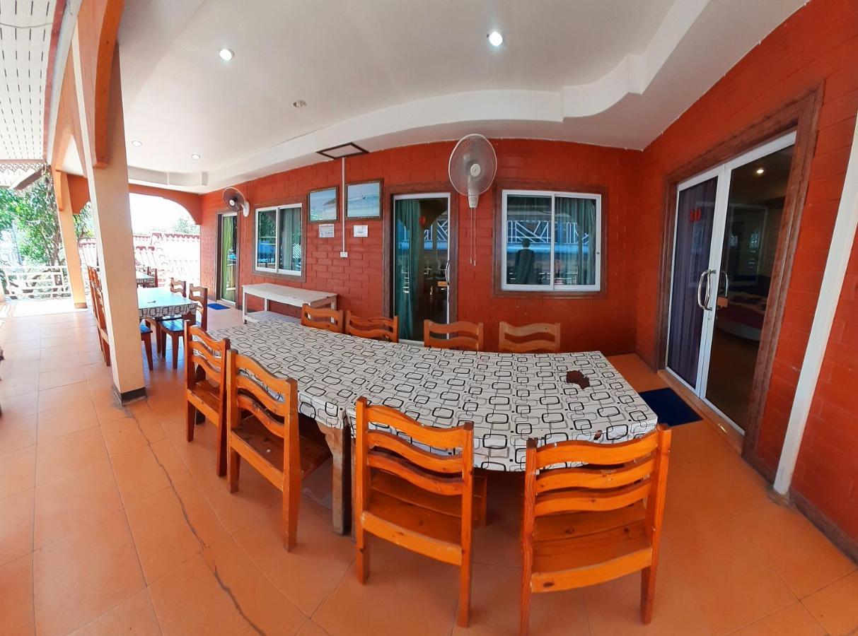 คิวทอง บังกะโล Koh Larn Exterior foto